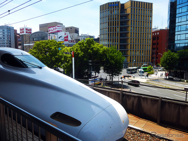 東名阪という日本の大動脈を担う新幹線