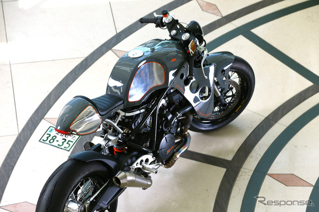 46worksの中嶋志朗氏がプロデュースした『RC8』