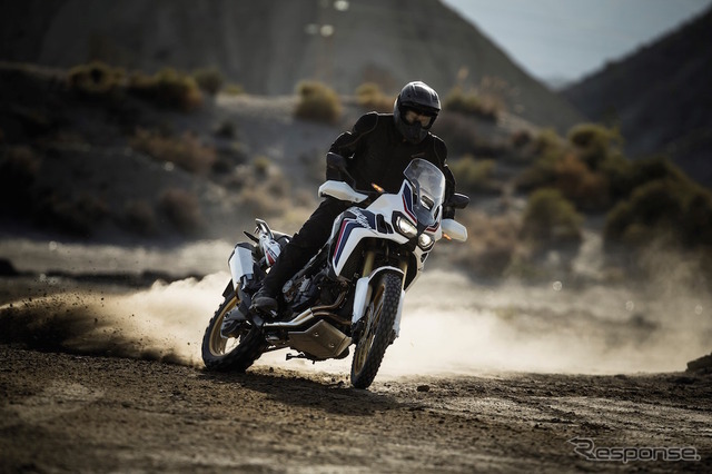 オン/オフ性能を高次元で両立したCRF1000L Africa Twin