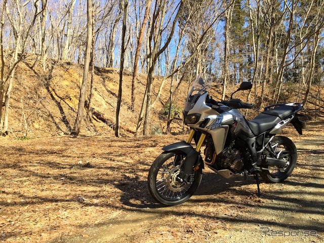 オン/オフ性能を高次元で両立したCRF1000L Africa Twin