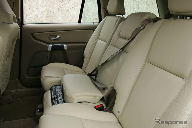 【ボルボ XC90 07年型登場】クール&シックな装いに