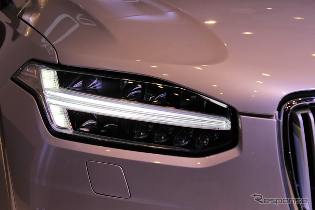 ボルボ XC90