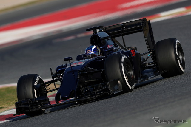 2016年カラーリングで登場した「STR11」