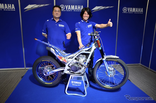 全日本トライアル選手権に参戦するYAMAHA FACTORY RACING TEAM。木村治男監督（左）と黒山健一選手。