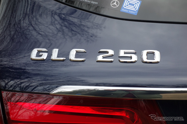 メルセデスベンツ GLC250スポーツ