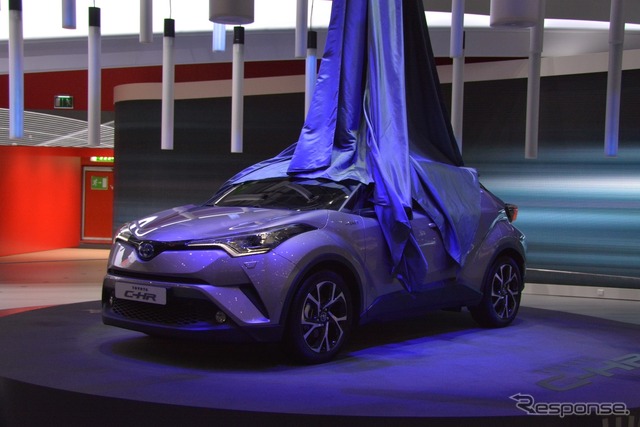 トヨタ C-HR(ジュネーブモーターショー16)