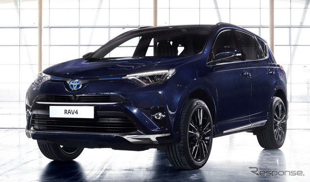 トヨタ RAV4ハイブリッド・サファイア