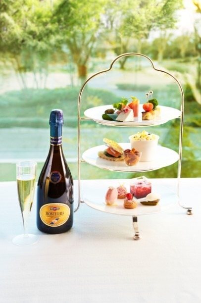 「MARTINI Blossom Lounge」アフタヌーンスパークリングセット(7,000円)