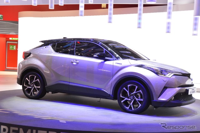 トヨタ C-HR(ジュネーブモーターショー16)