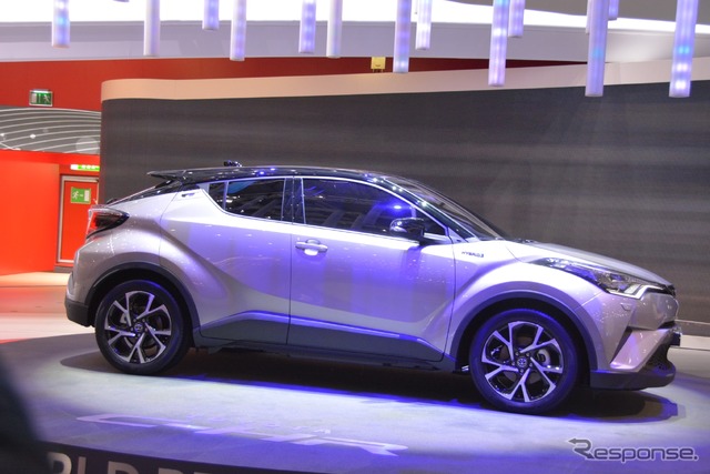 トヨタ C-HR(ジュネーブモーターショー16)