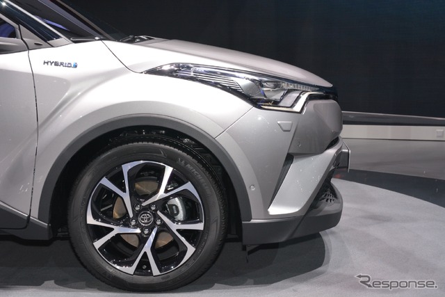 トヨタ C-HR(ジュネーブモーターショー16)