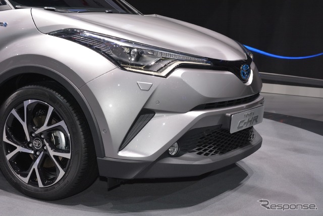 トヨタ C-HR(ジュネーブモーターショー16)