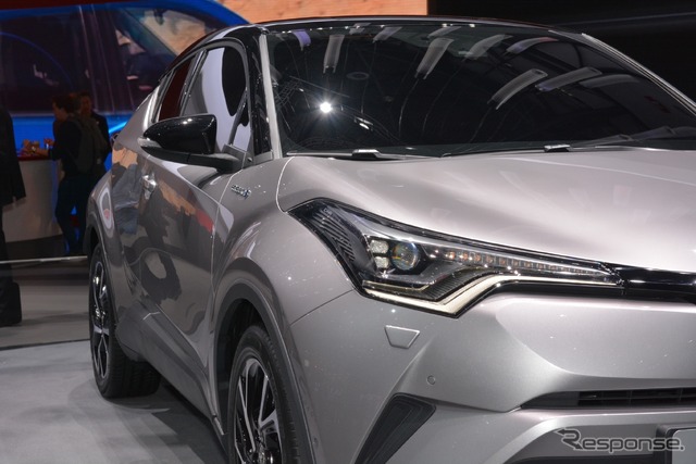 トヨタ C-HR(ジュネーブモーターショー16)