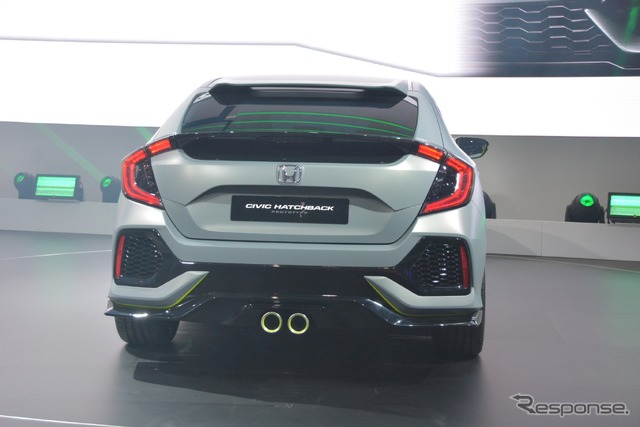 ホンダ シビック ハッチバック プロトタイプ(ジュネーブモーターショー16)
