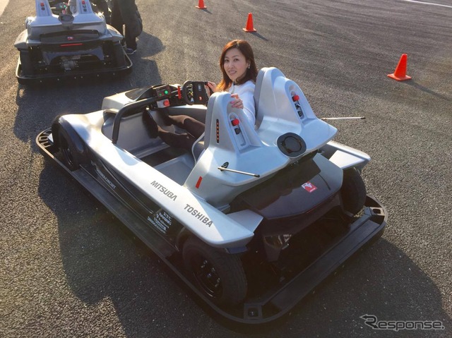 ミニスカートでもF1ドライバー気分を味わえるEV、鈴鹿に登場!…サーキット・チャレンジャー