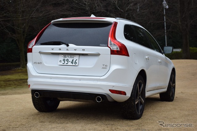 ボルボ XC60 T6 AWD R-デザイン