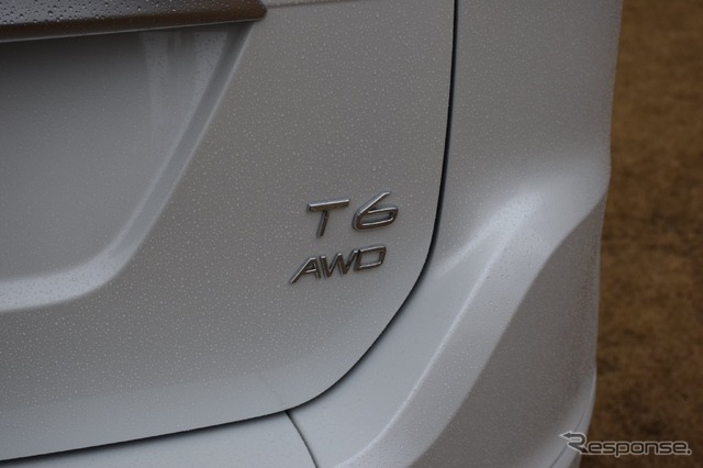 ボルボ XC60 T6 AWD R-デザイン