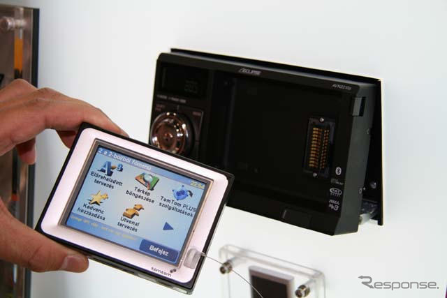 【CES 07】PNDとCDレシーバーが合体…富士通テン