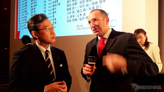 ジャパンファイナル会場に駆けつけたアウディジャパン代表取締役・齋藤徹氏(左)と、同社アフターセールス本部長のフランクハービック氏