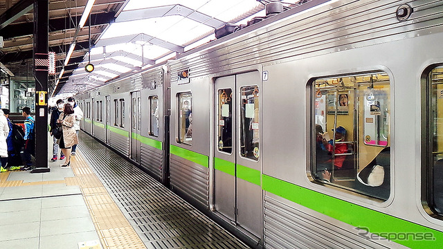 京王多摩センター駅