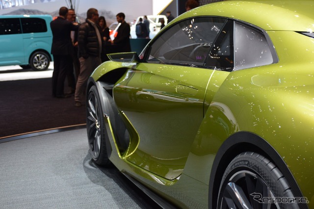 DS E-TENSE(ジュネーブモーターショー16)