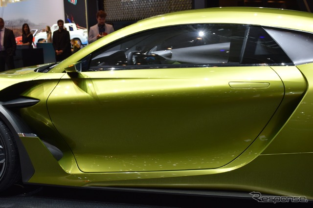 DS E-TENSE(ジュネーブモーターショー16)