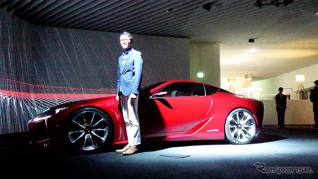 谷川じゅんじ氏、アーティスト・平川紀道氏、「LC500」デザイナー・森忠雄氏が登壇したトークショー「人間の感性とテクノロジーが切り開く、表現の新しい地平」(六本木ヒルズ森タワー52階 東京シティビュー、3月15日)
