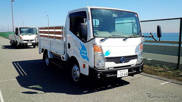 大磯で、1月にマイナーチェンジしたNV350キャラバンや海外向けタイタンやナバラなど、日産の小型商用車(LCV)ラインナップの展示・試乗が行われた