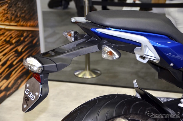 4ストローク単気筒313ccエンジンを搭載するBMW Motorrad G310R。