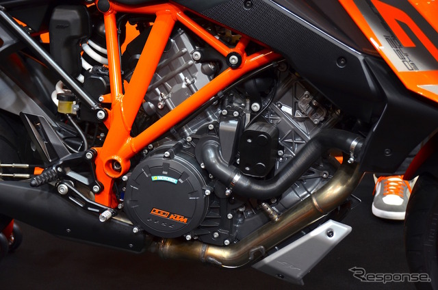 本邦初公開となったKTMのスーパースポーツツアラー1290 SUPER DUKE GT。