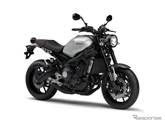 4月15日発売のヤマハXSR900。