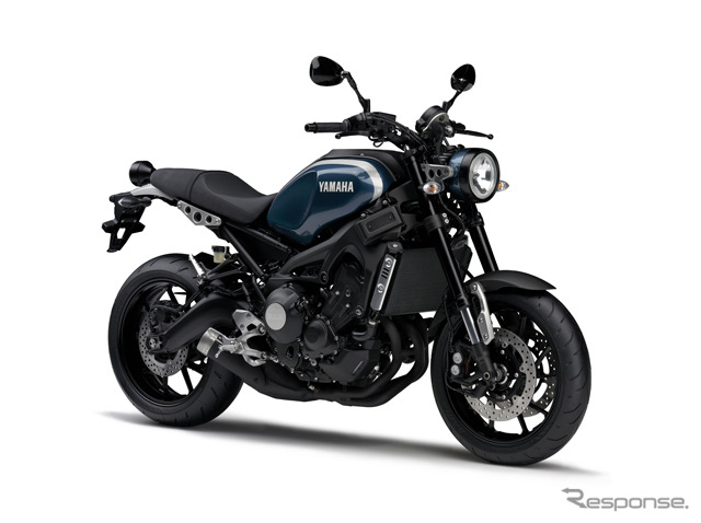 4月15日発売のヤマハXSR900。