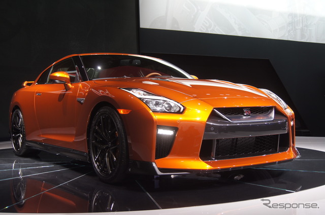 日産 GT-R の2017年モデル(ニューヨークモーターショー16)