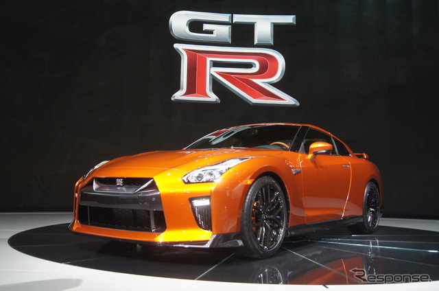 日産 GT-R の2017年モデル(ニューヨークモーターショー16)