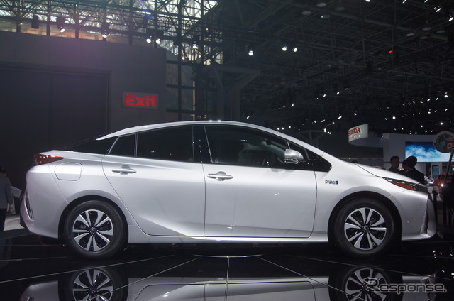トヨタ プリウスPHV 新型(米国名:プリウス プライム)