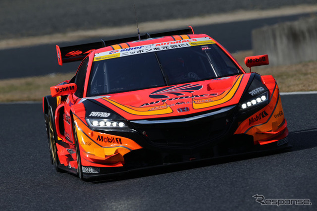GT500クラス ARTA NSX CONCEPT-GT