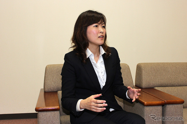 富士通テン(株)ITS技術本部 製品企画室の村角美紀(むらすみ みき)さん