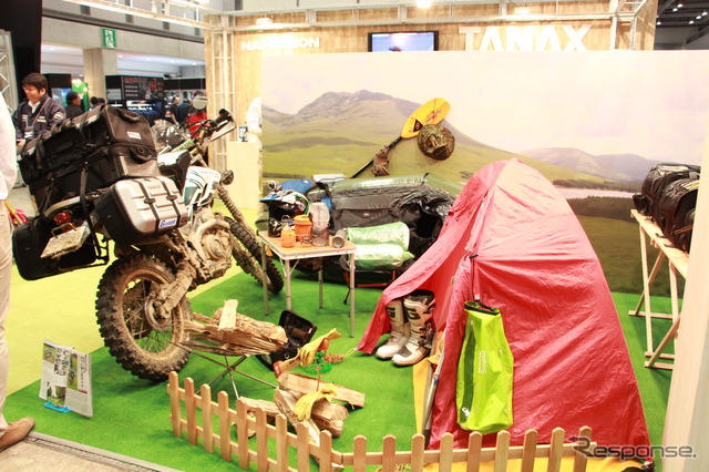 タナックスブース(東京モーターサイクルショー16)