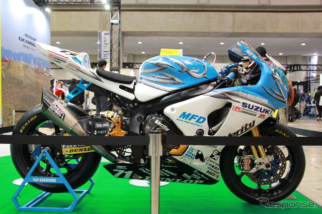 ダンロップブース(東京モーターサイクルショー16)