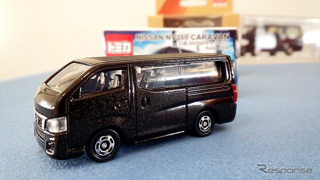 トミーテックやトミカのミニカーもズラリ展示された。3月に大磯で行われた日産日産小型商用車(LCV)オールラインナップ公開にて