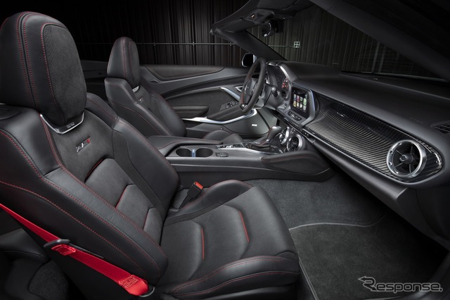 新型シボレー カマロ ZL1 コンバーチブル