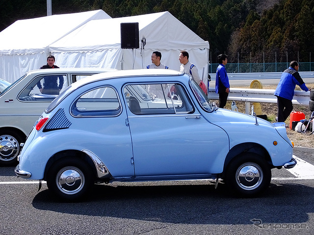 スバルの旧車たちも勢ぞろい(3月27日、スバルファンミーティング、栃木県佐野市・スバル研究実験センター)