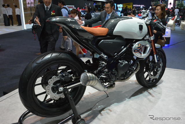 ホンダ 300TTレーサー コンセプト(バンコクモーターショー16)