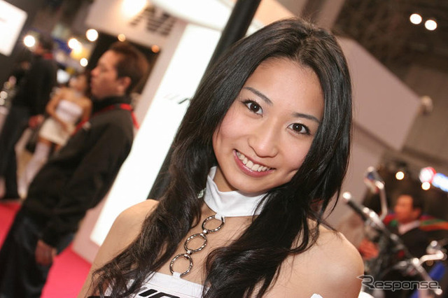【東京オートサロン07】コンパニオン写真蔵…その27、安全で明るいIPF