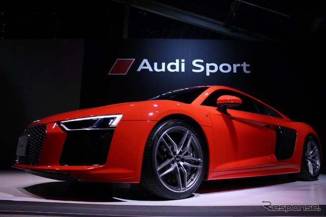 アウディ R8