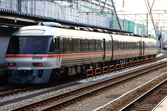 JR東海キハ85系気動車(富山駅)