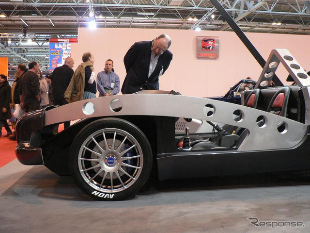 【オートスポーツインターナショナル07】アルミボディのGTM『40TR』