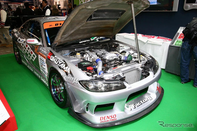 【東京オートサロン07】写真蔵…デンソーイリジウムプラグ