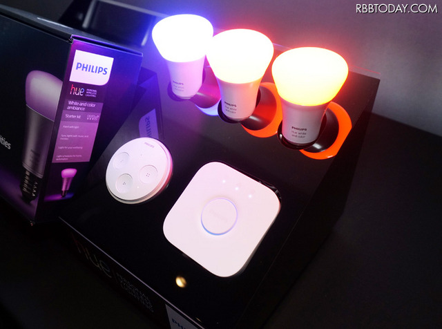 フィリップスがスマートLEDランプ「Hue(ヒュー)」の最新モデルを発表