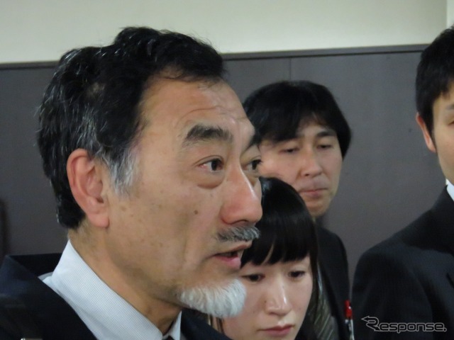 交政審小委員会の家田委員長。「プロジェクトのランク分けではなく、我々が考える各プロジェクトの期待と課題を盛り込んだ」などと語った。